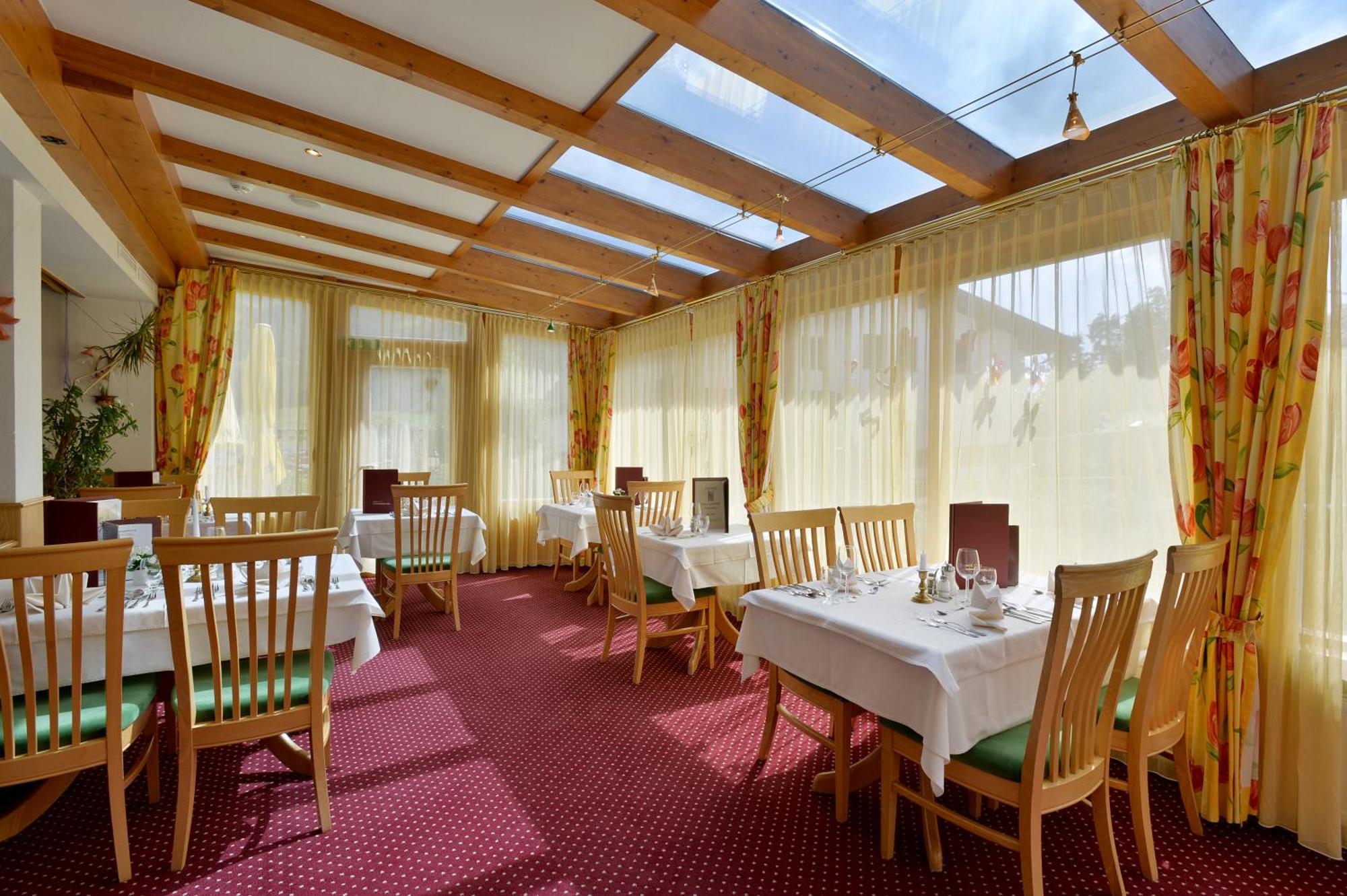 Hotel Alpenpanorama Зёлль Экстерьер фото