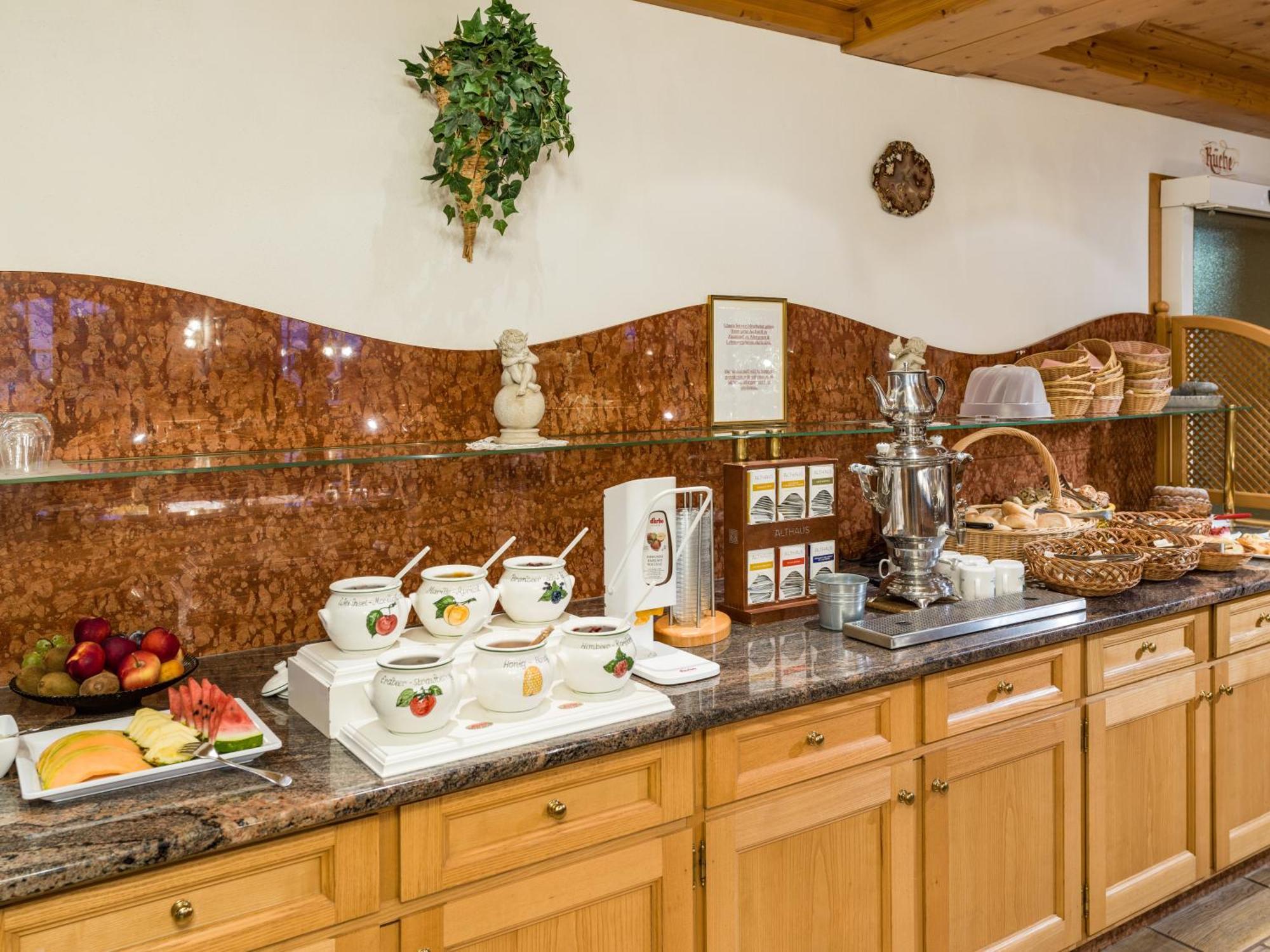Hotel Alpenpanorama Зёлль Экстерьер фото