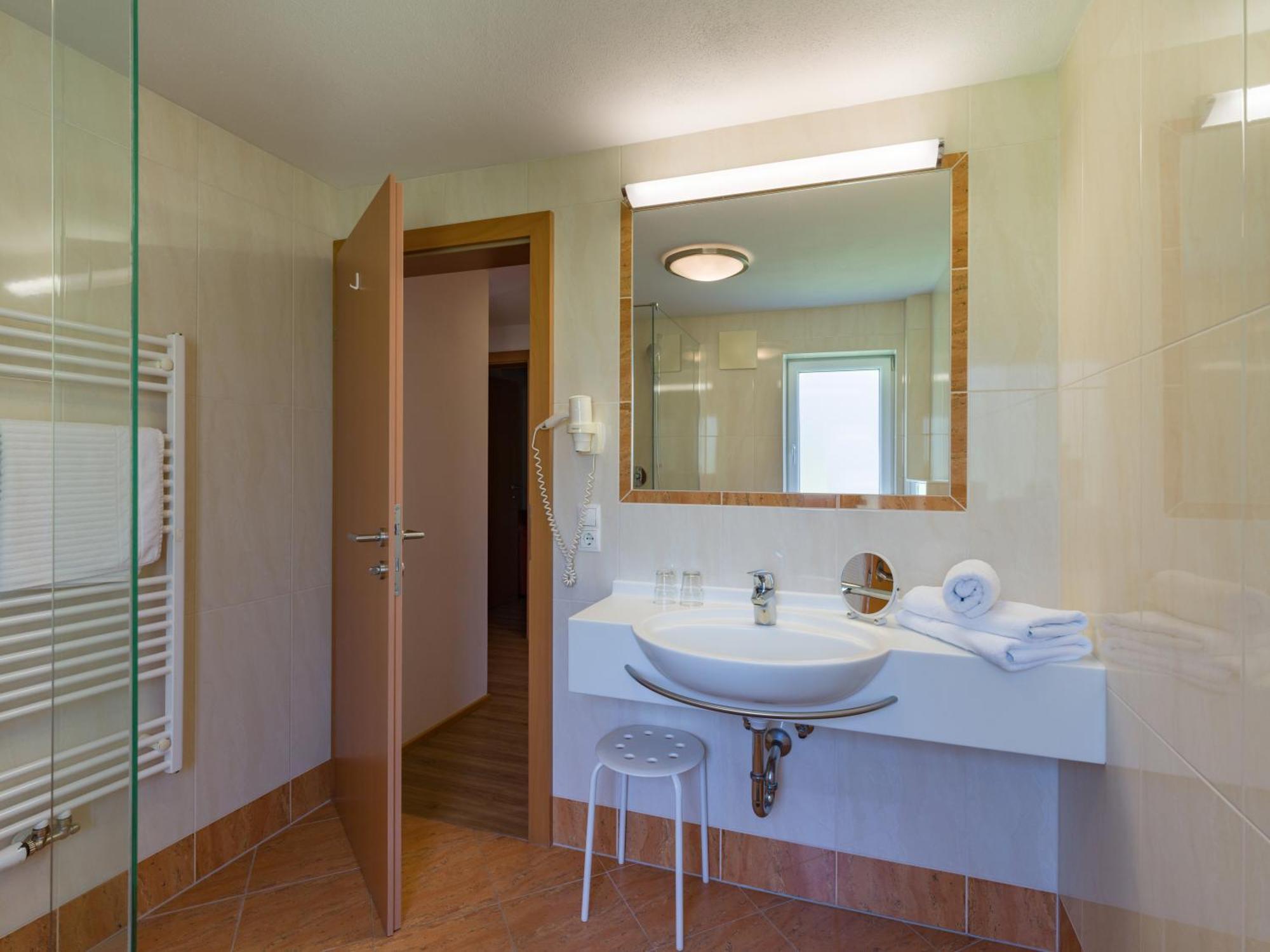 Hotel Alpenpanorama Зёлль Экстерьер фото