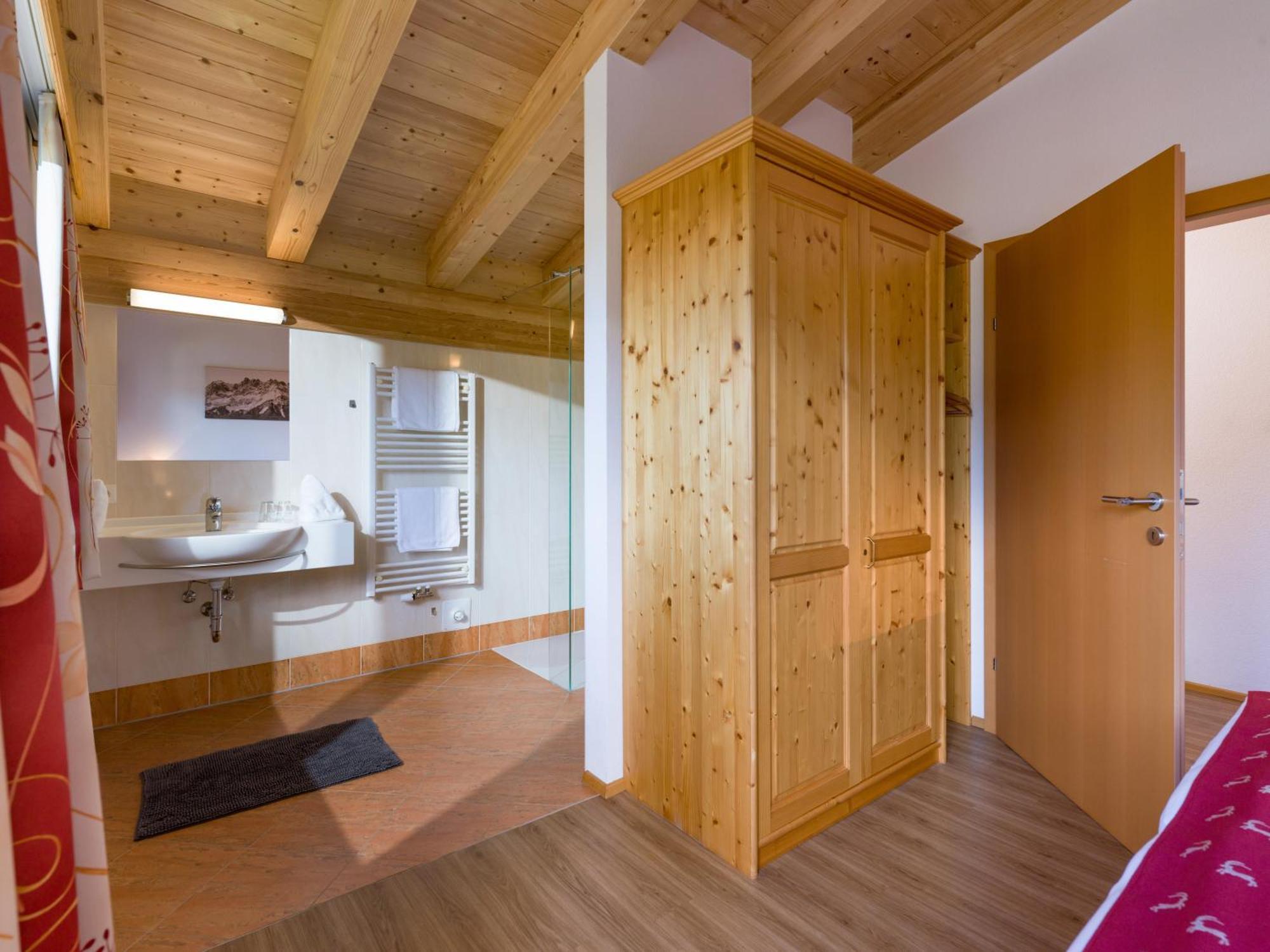 Hotel Alpenpanorama Зёлль Экстерьер фото