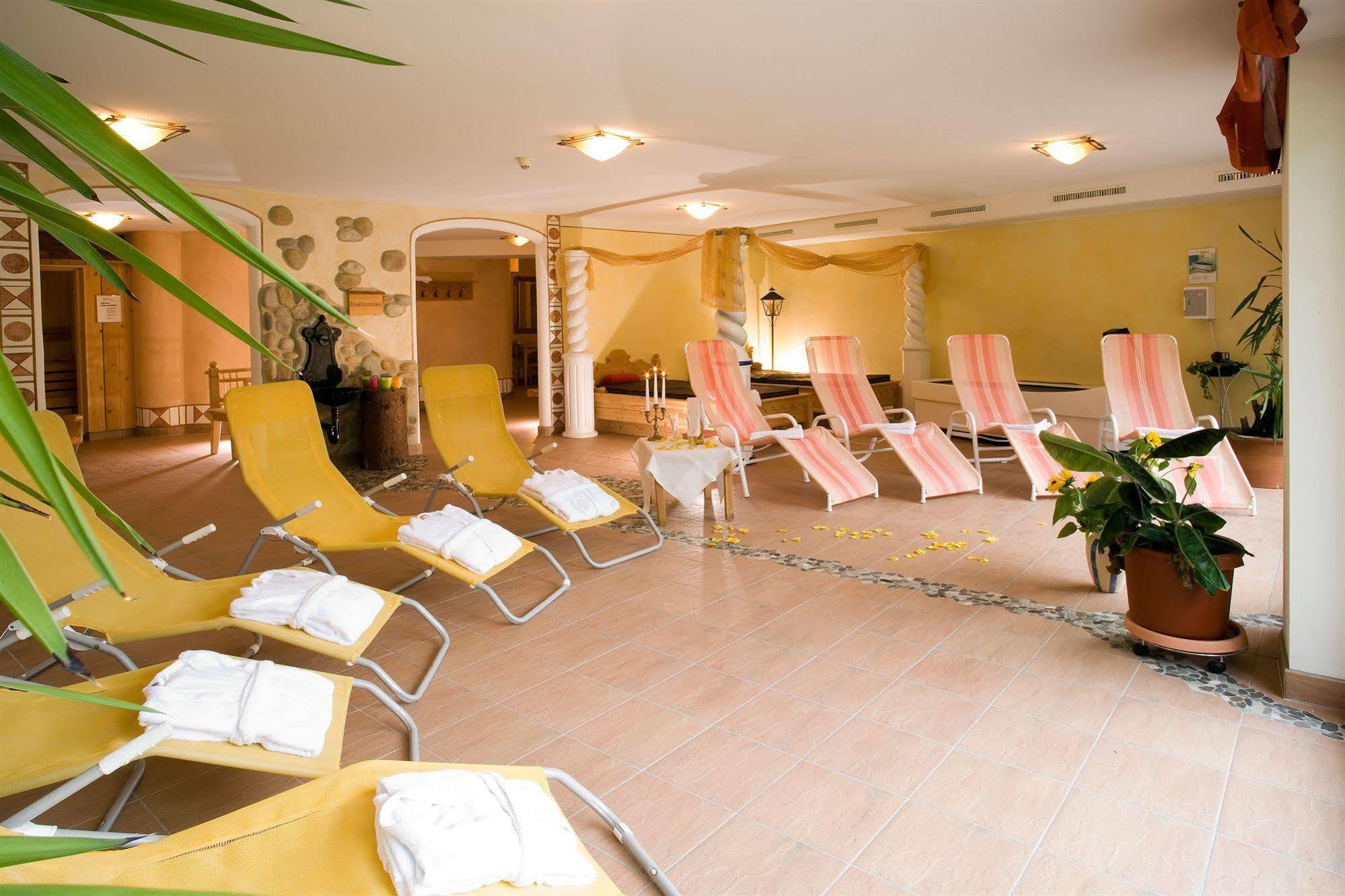 Hotel Alpenpanorama Зёлль Экстерьер фото